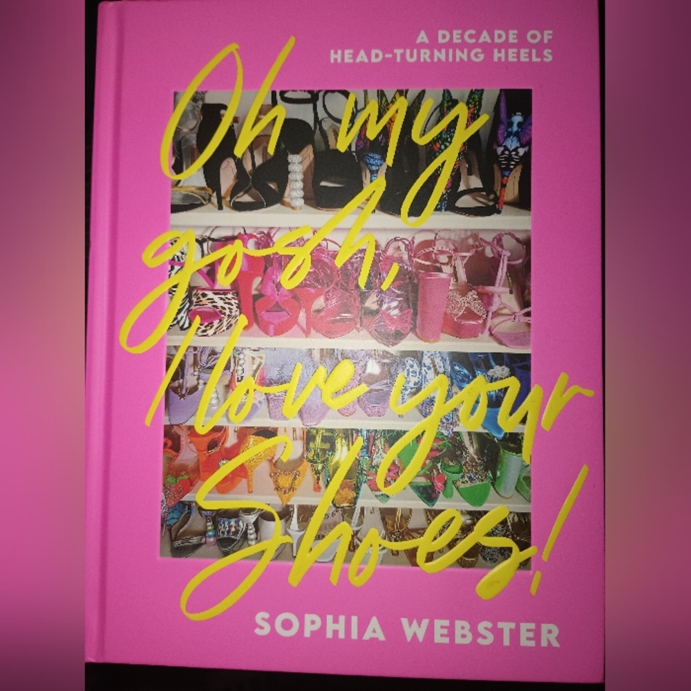 Oh my gosh, I love you shoes!